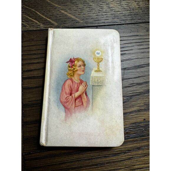 Vintage child's prayer book 1936-1952; so sweet beautiful book celluloid - Picture 1 of 6